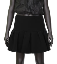 Load image into Gallery viewer, Viktor &amp; Rolf Pleated Skirt
